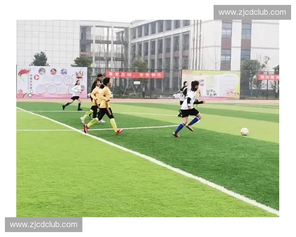 高校足球联赛引领校园体育新风尚与青春梦想共绽放激情竞技新时代